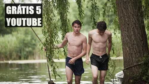 Garotos/Boys (2014) Jongens